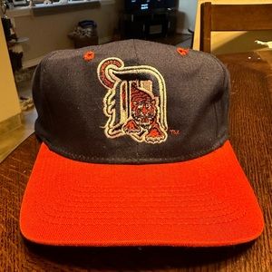 Vintage Detroit Tigers snapback
